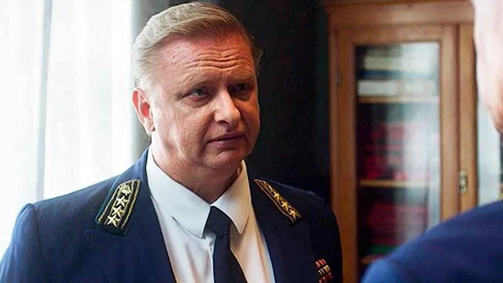 Знакомая актера Глотова заявила, что о смерти сына его матери сказал следователь