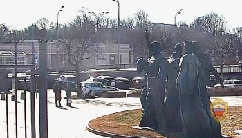 Мошенники обманули 19-летнюю девушку на 17 млн рублей в Москве