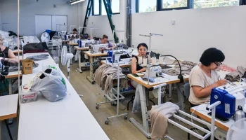 Оборот столичных производителей текстиля и одежды вырос почти на 30%