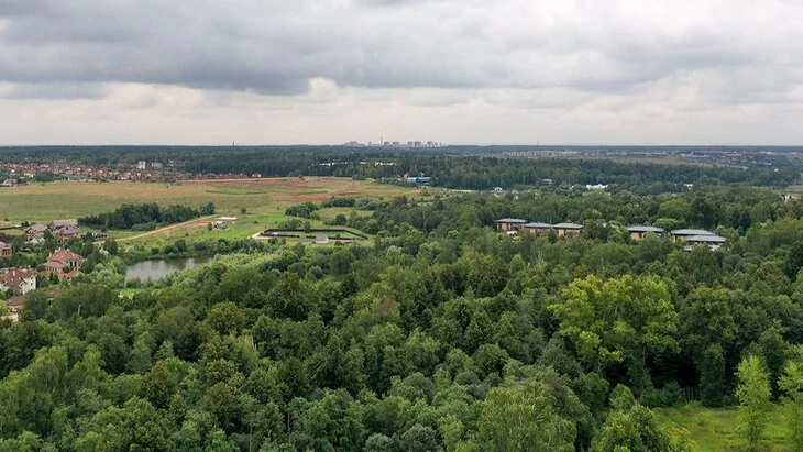 Москва выставила на продажу 70 участков под строительство частных домов Москва выставила на продажу 70 участков под строительство частных домов