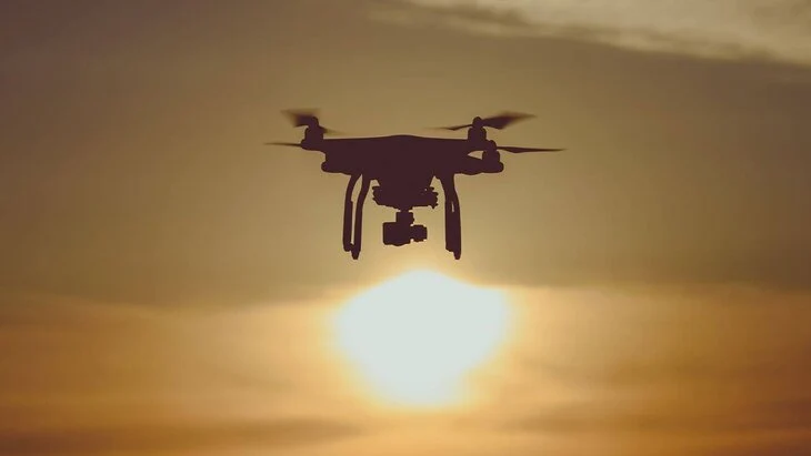 К месту нахождения альпинистки Наговициной будет направлен дрон 25 августа К месту нахождения альпинистки Наговициной будет направлен дрон 25 августа