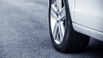 Вильфанд рассказал москвичам, когда можно менять автомобильную резину на летнюю