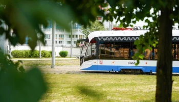 Собянин: новая трамвайная линия снизит нагрузку на станцию метро "ВДНХ"