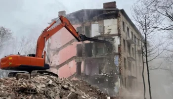 Более 560 старых домов снесли по программе реновации в Москве