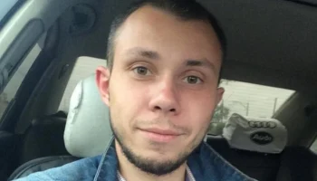 Жена погибшего под Брянском машиниста: он вовремя затормозил и спас сотни людей