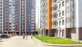 Жители 109 домов в САО начали переселение в новостройки по программе реновации