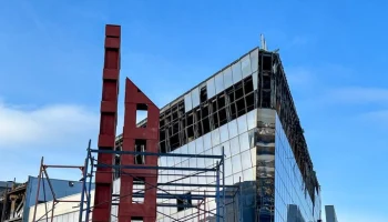 Мемориал жертвам теракта в "Крокус Сити Холле" будет выполнен из черного гранита