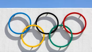 &laquo;Команда иноагентов&raquo;: Поздняков оценил решение теннисистов поехать на ОИ