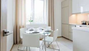 Почти 650 москвичей получили квартиры по реновации в Красносельском районе