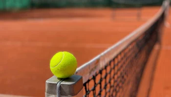 Греческий теннисист Стефанос Циципас поблагодарил мать за советское воспитание