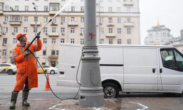 Более 720 тысяч элементов наружного освещения промоют в рамках весенней уборки в Москве Более 720 тысяч элементов наружного освещения промоют в рамках весенней уборки в Москве