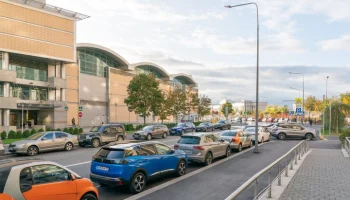 Удобные тротуары и энергоэффективные фонари появились в кластере "Ломоносов" в ЗАО