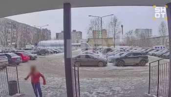 МВД организовало проверку видео с ребенком в крови, убегающем от преследователя в Перми