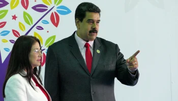 Глава МВД Венесуэлы Кабельо: Мадуро и его супруга были ранены при похищении