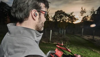 У москвичей растет интерес к электронным берушам: насколько они эффективны