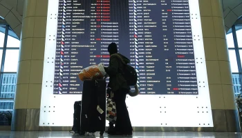 Московские аэропорты рассказали о работе авиагаваней на фоне снегопада