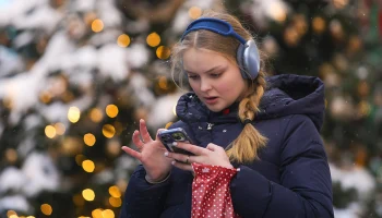 Синоптики сообщили об облачной и морозной погоде в Москве 17 января