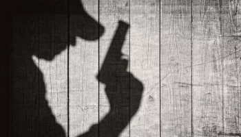 В Подмосковье покупатель подрался с продавцом и обстрелял его из травматического оружия