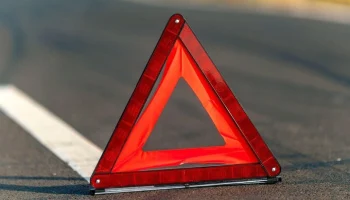 Несколько автомобилей столкнулись на Ленинградском шоссе