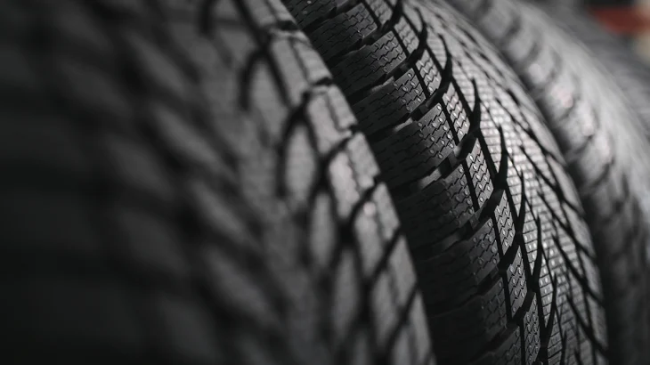 Сменивших зимнюю резину москвичей призвали пересесть на метро 8 апреля Сменивших зимнюю резину москвичей призвали пересесть на метро 8 апреля