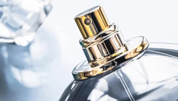 РФ введет пошлину в 35% на импорт парфюмерии из недружественных стран