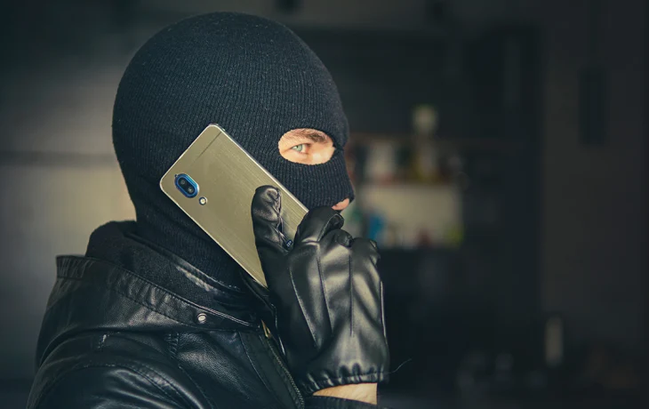 Сбербанк вскрыл работу «университета» по подготовке хакеров и мошенников Сбербанк вскрыл работу «университета» по подготовке хакеров и мошенников