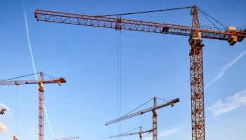 Строительство дома на 262 квартиры по реновации началось в Басманном районе