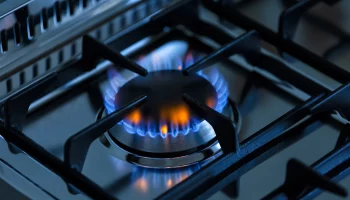 Свыше 100 тысяч газовых плит проверили в Москве за январь текущего года