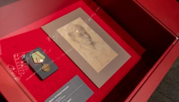 Автопортрет участника Сталинградской битвы впервые покажут в Музее Победы