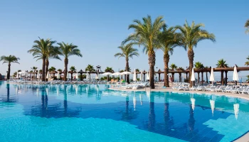 В АТОР рассказали, как изменятся цены на летние путевки в Турцию и Египет