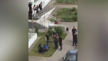 ТАСС: подозреваемые в краже 127 млн рублей у курьера задержаны в ТиНАО