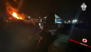 СК России начал проверку по факту пожара в ангаре в Ленобласти