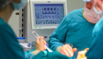 Власти РФ планируют усилить надзор за клиниками, предоставляющими услуги абортов