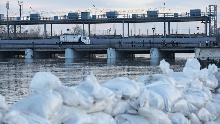 Три протечки обнаружили и устранили в дамбе в Курганской области Три протечки обнаружили и устранили в дамбе в Курганской области