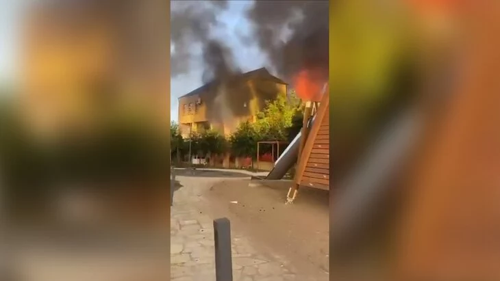 Мэрия Дербента: пожар произошел в синагоге после нападения на нее неизвестных Мэрия Дербента: пожар произошел в синагоге после нападения на нее неизвестных