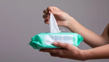 В России могут ввести маркировку для влажных салфеток и бумаги