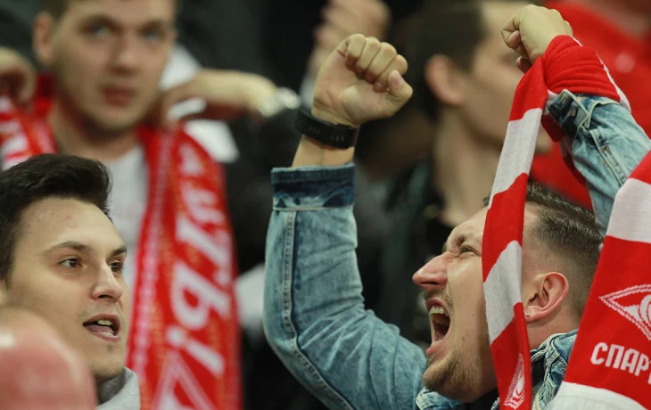 КХЛ оштрафовала &laquo;Спартак&raquo; за поведение фанатов на матче против СКА