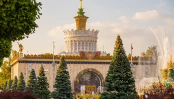 Молодые художники подготовят проекты мозаичного панно к юбилею ВДНХ