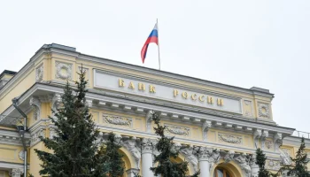 ЦБ продлил ограничения на снятие наличной иностранной валюты на полгода