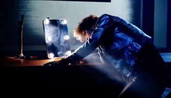 Москва онлайн покажет спектакль "Милаха" в пространстве "Арт-платформа"