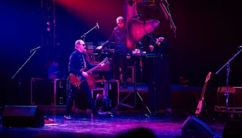 Директор группы "Пикник" заявил, что не может связаться с одним из артистов