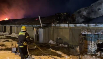 Открытое горение ликвидировано в мебельном цехе в Химках