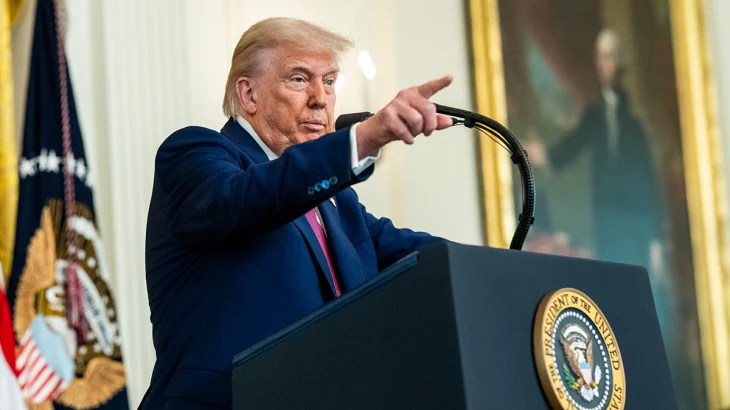 Трамп заявил, что без него Россия бы уже получила контроль над всей Украиной Трамп заявил, что без него Россия бы уже получила контроль над всей Украиной