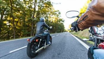 Число погибших в ДТП с участием байкеров в Москве снизилось на 40% с начала года