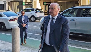 Telegraph: мультимиллионер Майк Линч пропал после крушения яхты в Италии