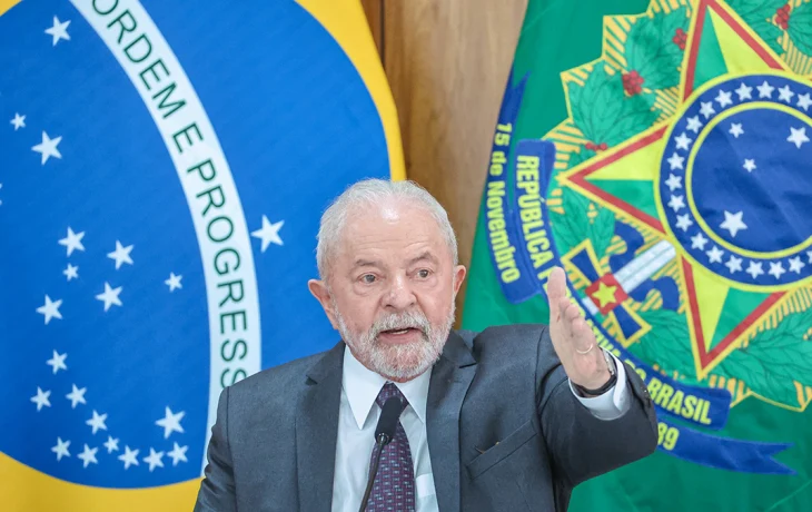 Да Силва отказался общаться с экс-премьером Италии, прибывшим по просьбе Зеленского Да Силва отказался общаться с экс-премьером Италии, прибывшим по просьбе Зеленского