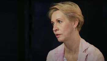 Суд отказался повторно заочно арестовать Лазареву* по делу об иноагентах