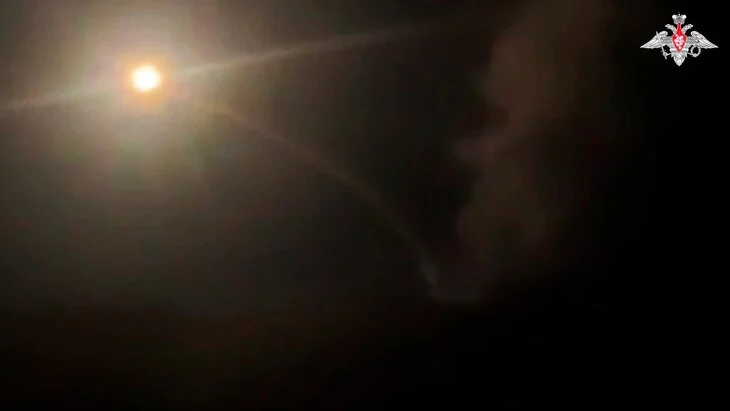 Средства ПВО отразили атаку беспилотников в Ростовской области Средства ПВО отразили атаку беспилотников в Ростовской области