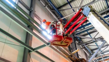 Собянин рассказал о строительстве электродепо "Южное"