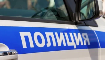 В Орске неизвестный выстрелил в женщину при входе в подъезд